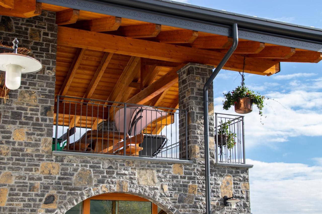 Sole Agriturismo Locatello Exterior foto
